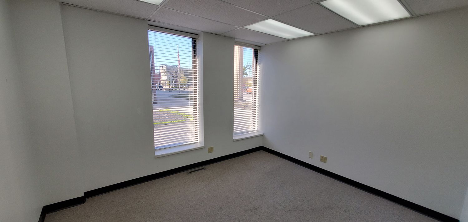 Suite 102